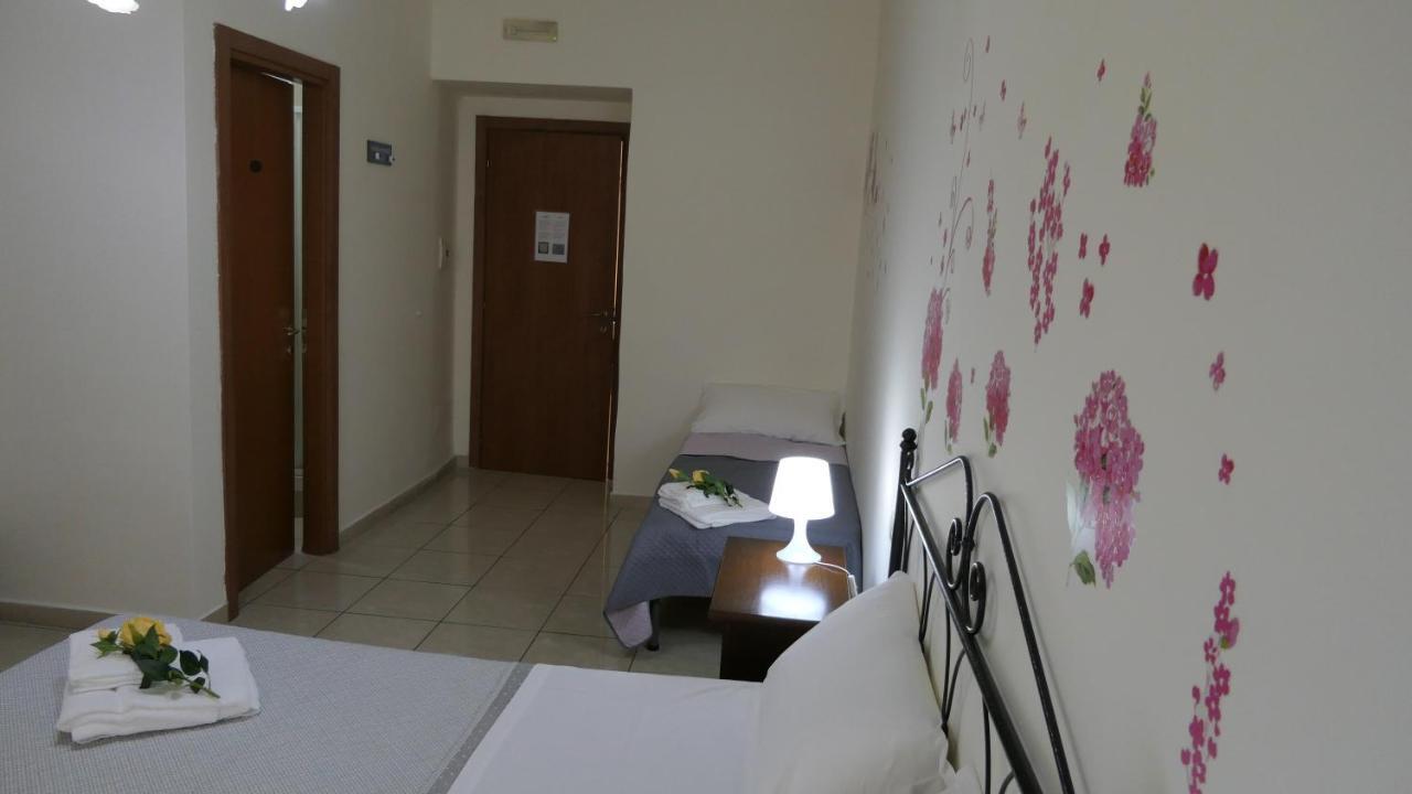 B&B Dimora Cirillo ナポリ エクステリア 写真